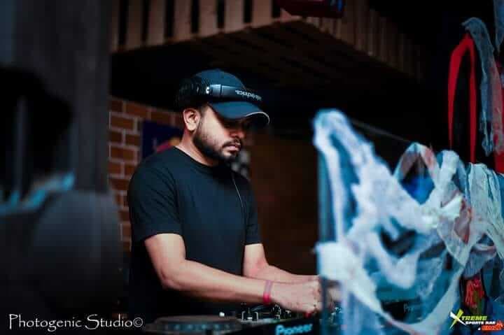 Artist: Mrinal Mahato