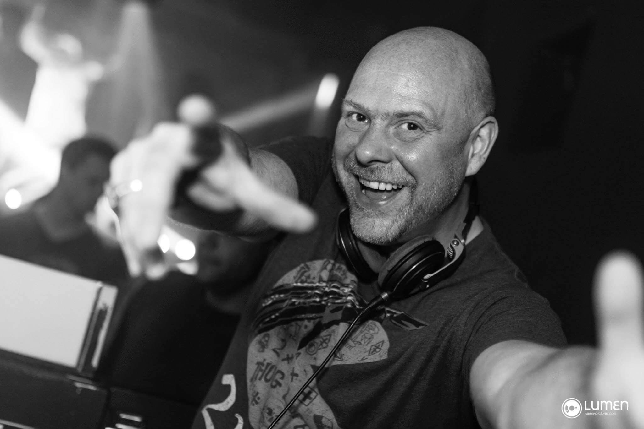 Artist: Laughing Buddha