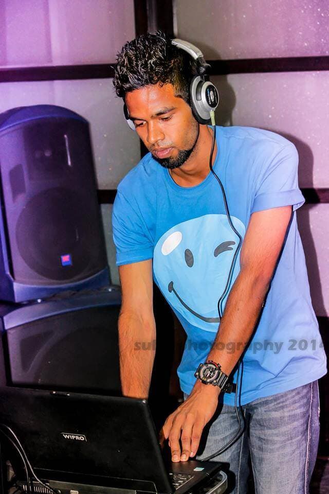 Artist: Scott William