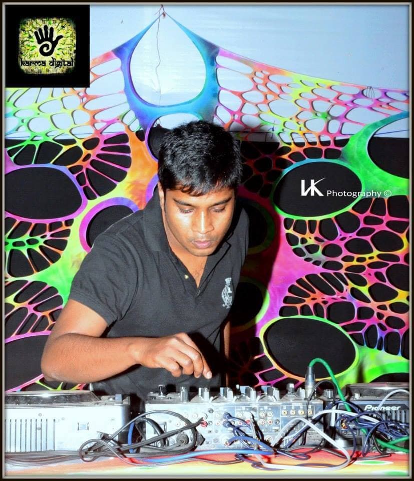 Dev - Kamino Records