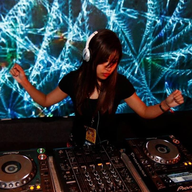 DJ Rislyn