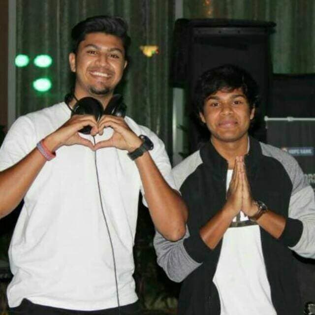 Artist: Radio Clouds