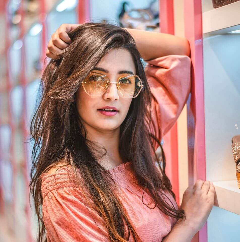 Akansha