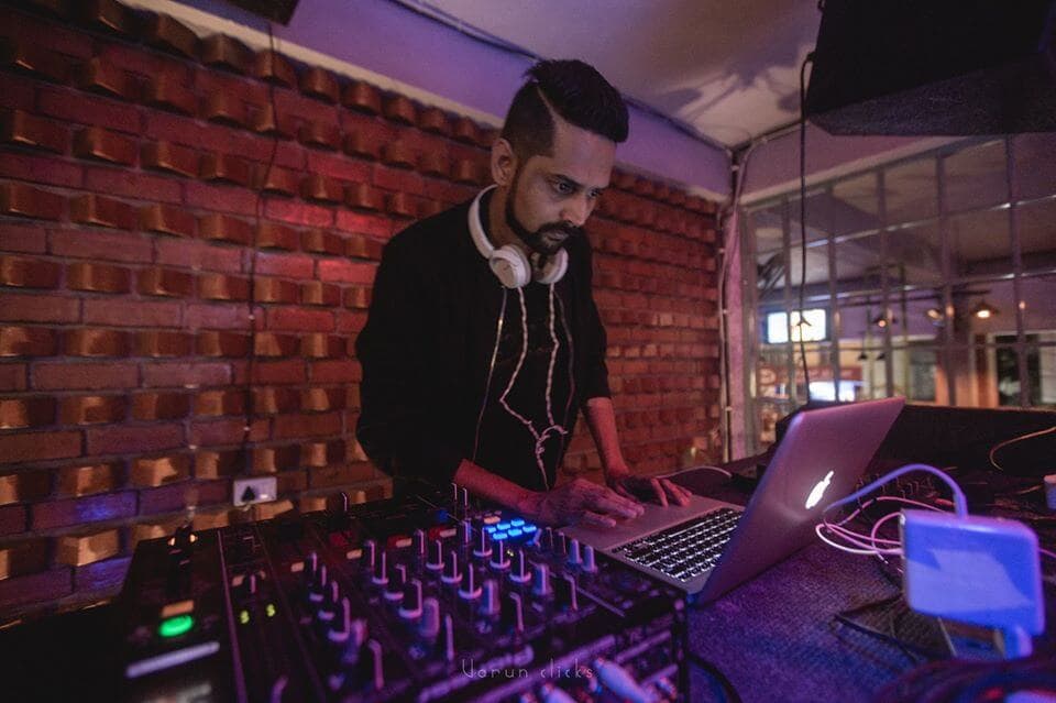 Artist: DJ Hari Bachatero