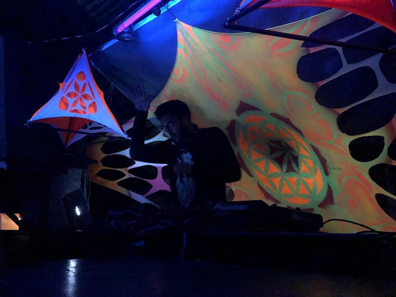 Artist: Static Shiva