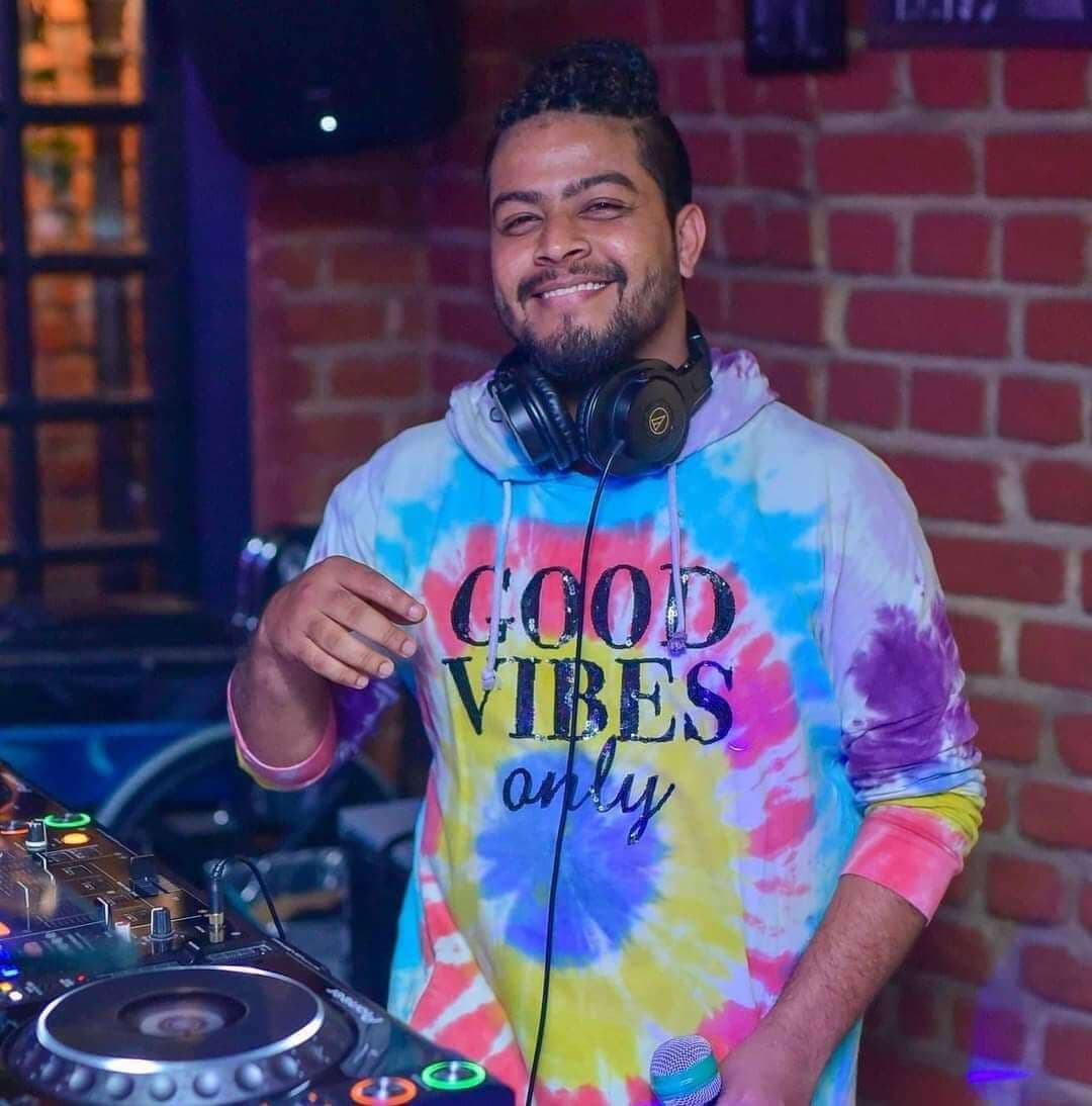 Artist: Dj Aman Senleo