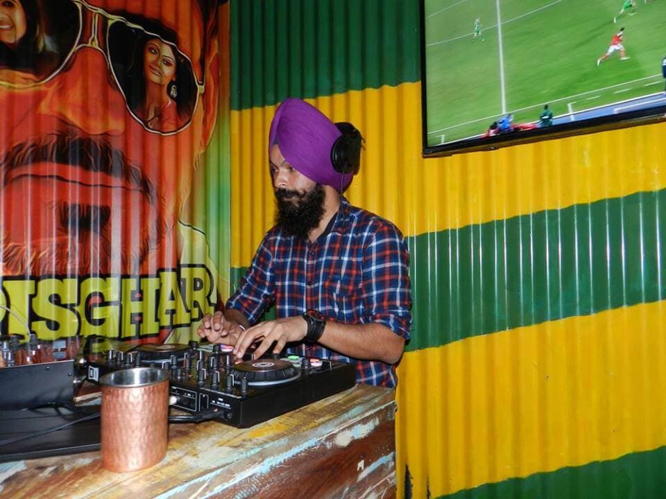 Artist: DJ Baljinder Nagra