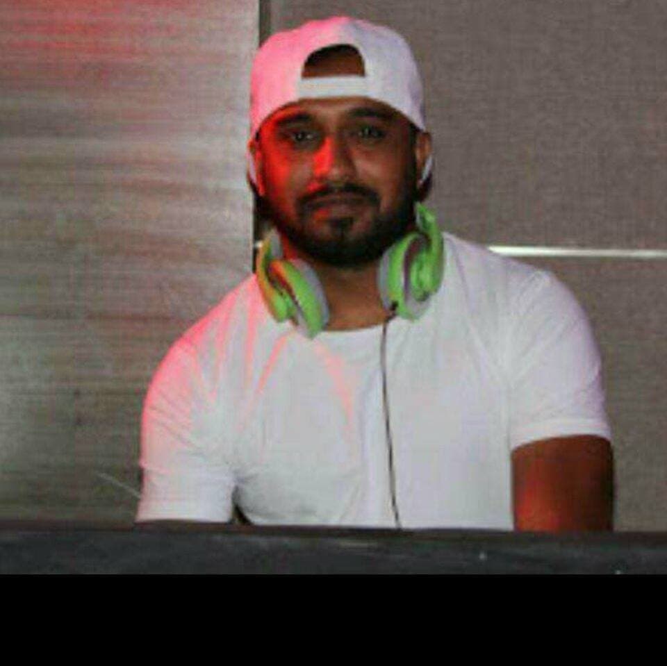 Artist: DJ TABREZ SAMI