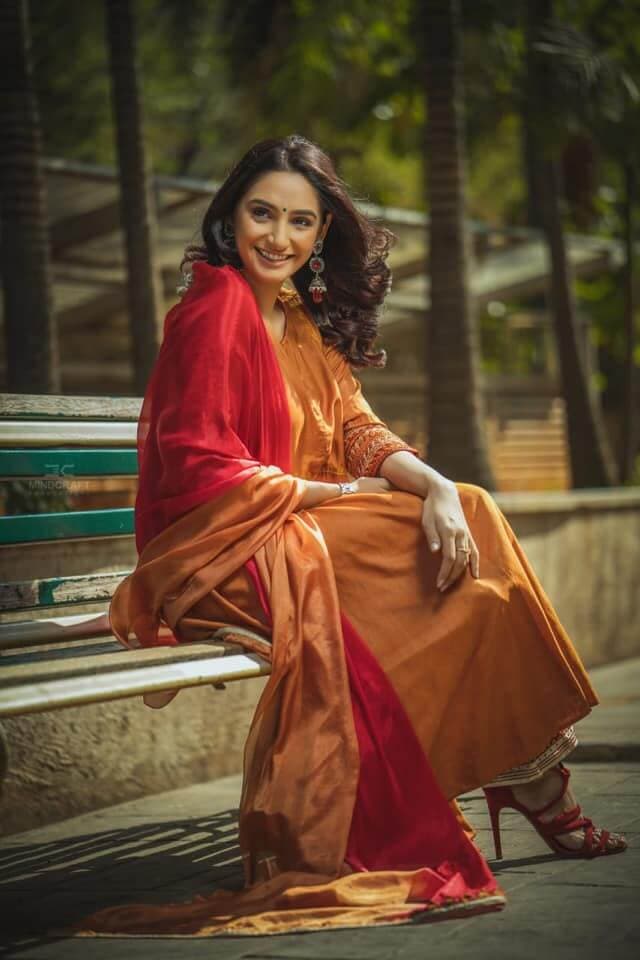 Artist: Ragini Dwivedi