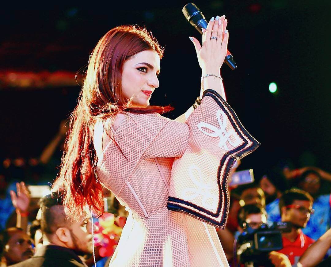 Artist: Sukriti Kakar 