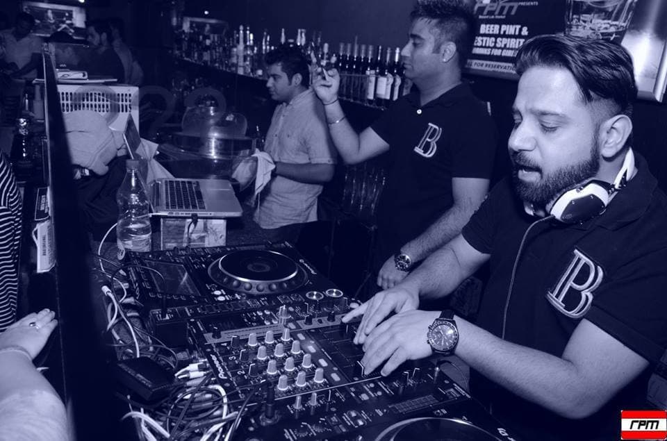 Artist: Bollywood Brothers