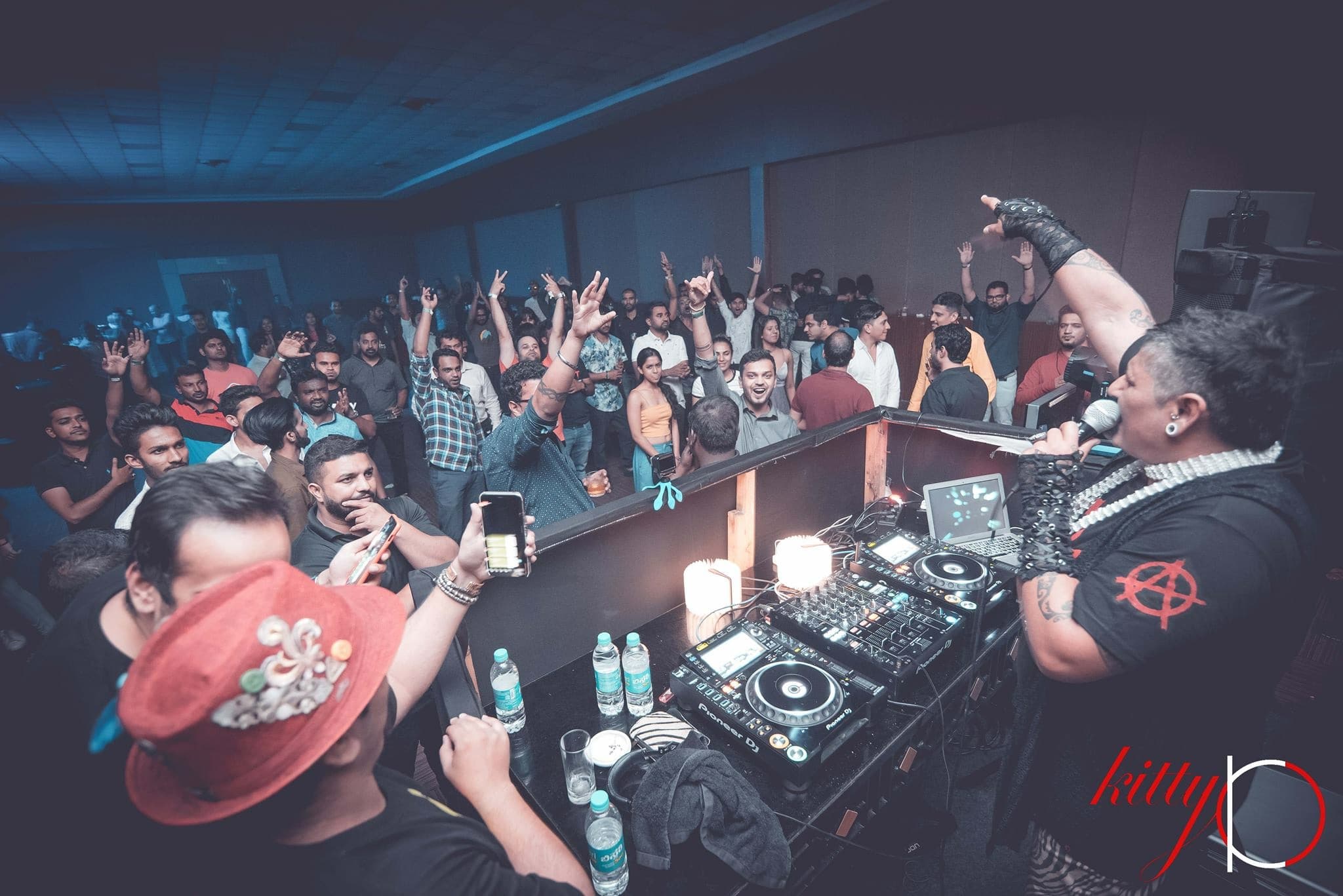 Ma Faiza Live , Kitty Ko Bangalore