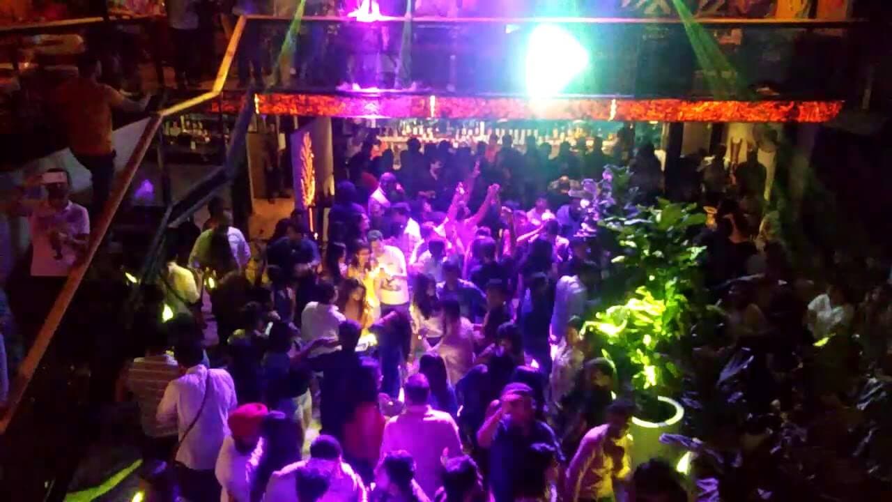 Oye Hoye ! It's Friday Ft. DJ Hassan