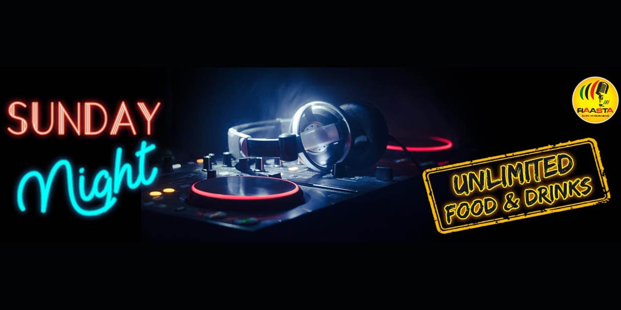 Sunday Night at Raasta Cafe