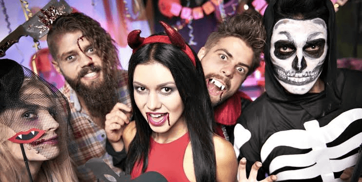 Halloween Sunday At Big Pitcher