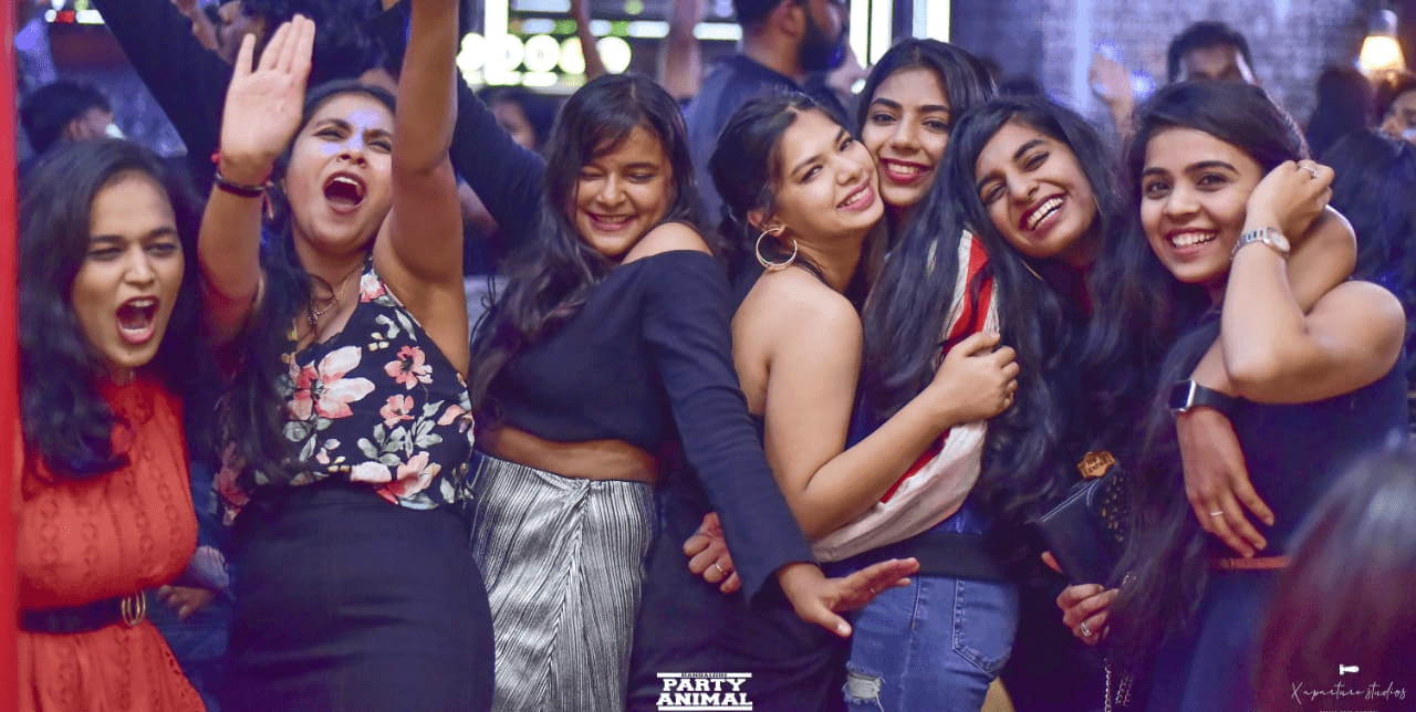 Thursday Let's Party At : Tipsy Bull (Koramangala) Free Drinks