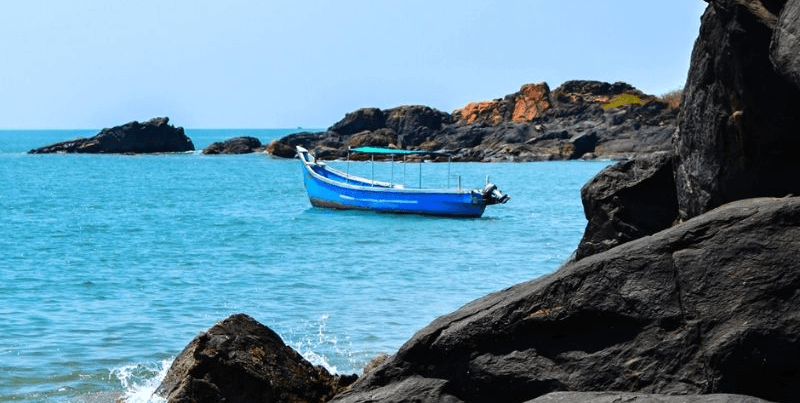 Gokarna Beach Trek and Premium Cruise Party - New Year 2025