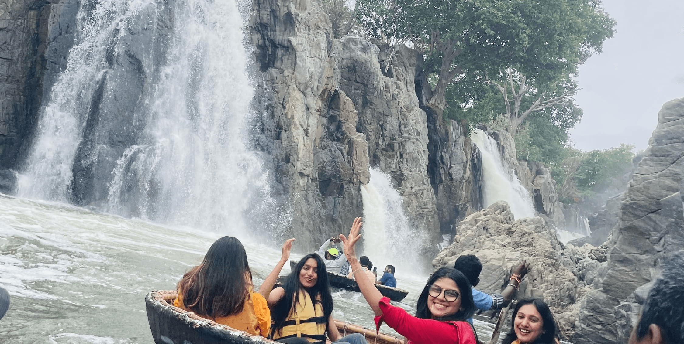 Hogenakkal Water Falls Trek With Coracle Ride| Escape2explore