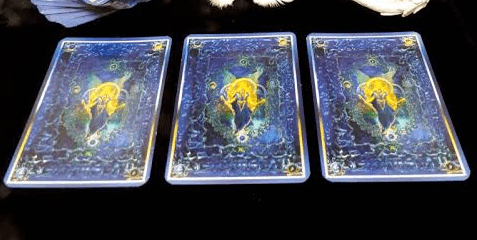 Angel / Tarot card reading g