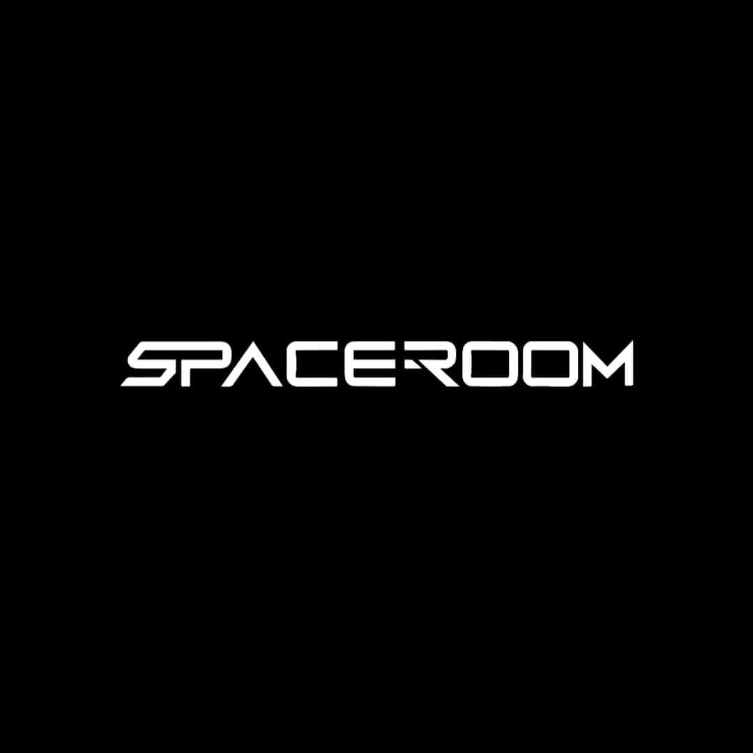 SPACEROOM