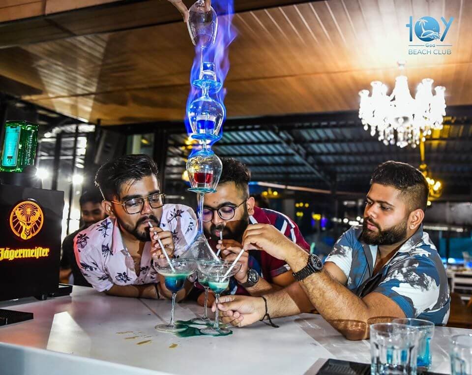 Venue: Toy beach club