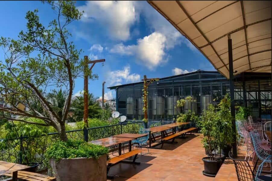 Venue: STORIES BREWERY & KITCHEN