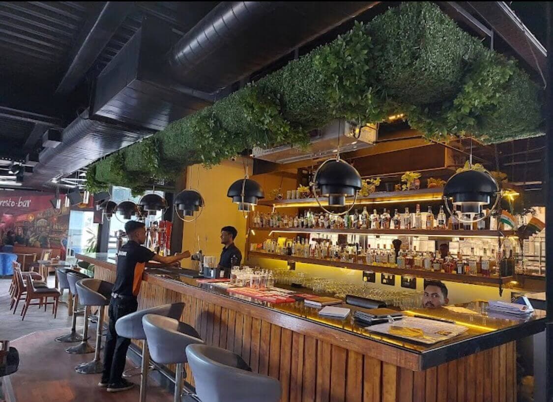 Venue: Gilly's Resto Bar Old Airport Road