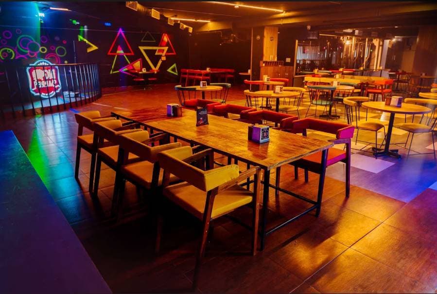 Venue: Big Barrel Brew Pub