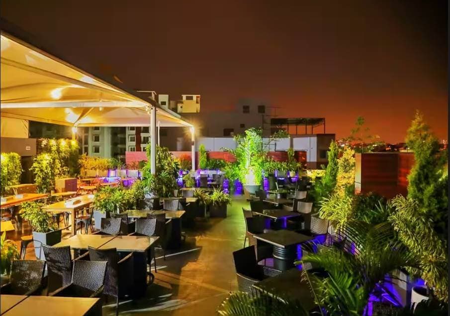 Venue: Big Barrel Brew Pub