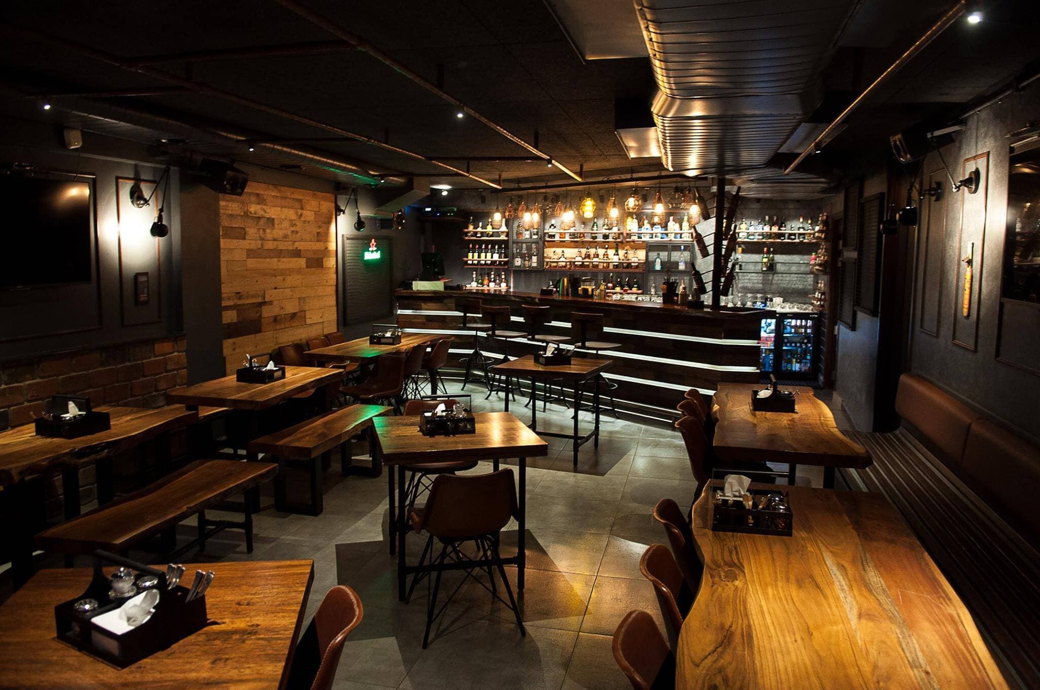 Venue: Drunkling Sizzlers & Pub