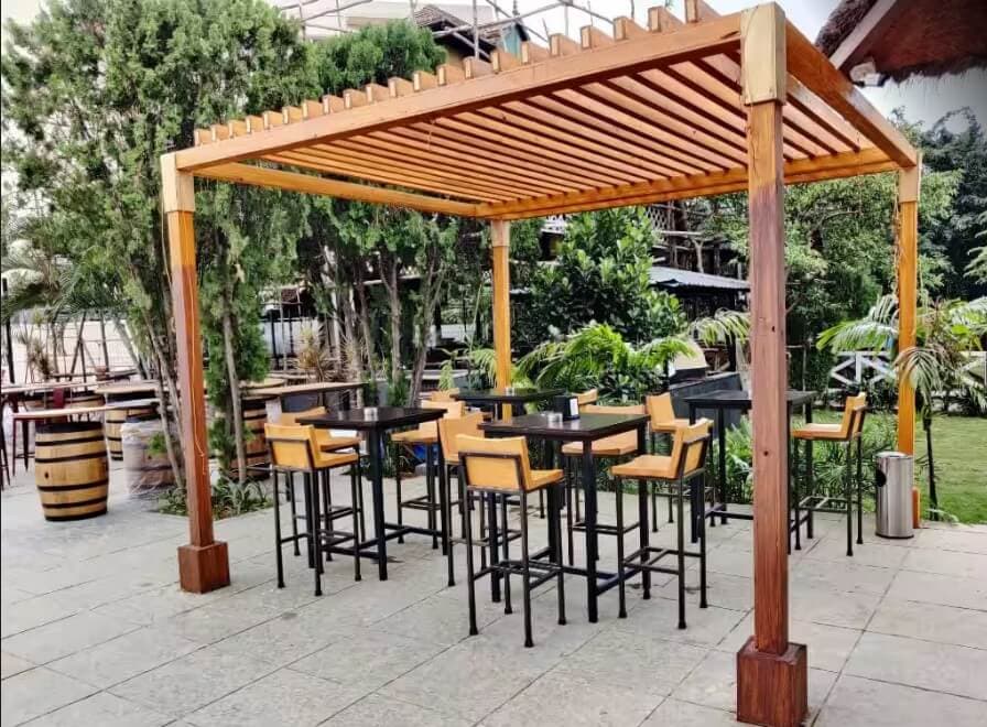 Venue: Gold Rush Brews