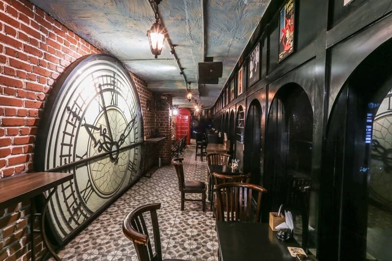 Venue: The Boozy Griffin, Marathalli 