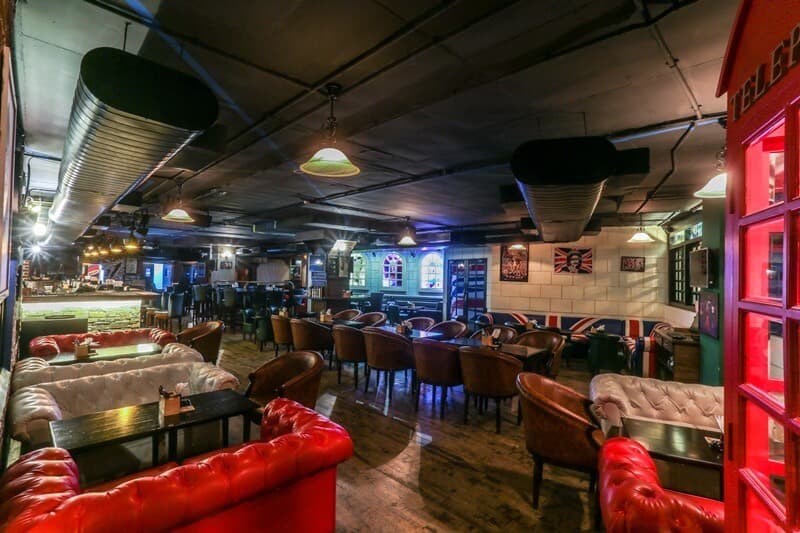 Venue: The Boozy Griffin, Marathalli 