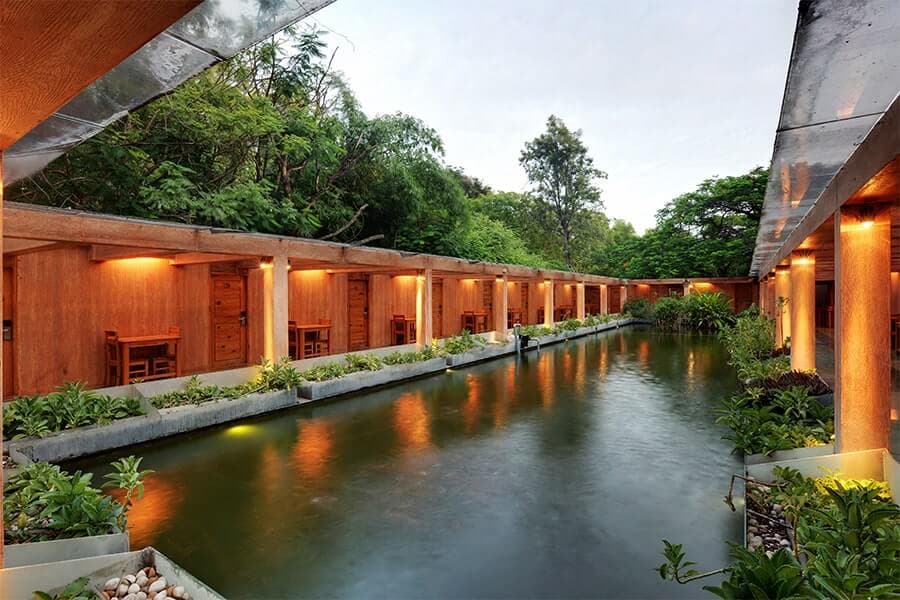 Venue: Gold Coins Club & Resort