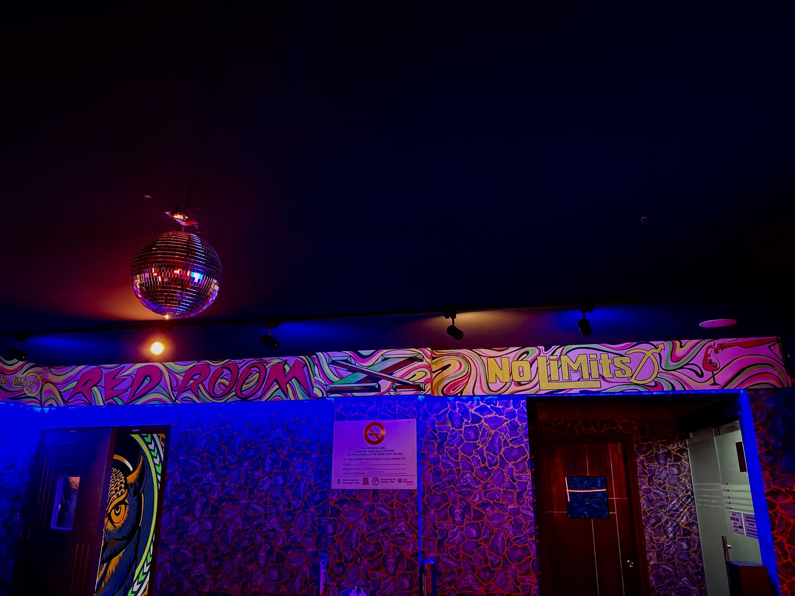 Venue: NoLimmits Lounge and Club