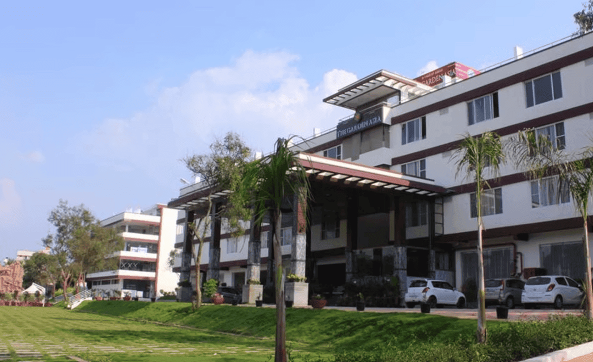 Venue: The Garden Asia Resort 