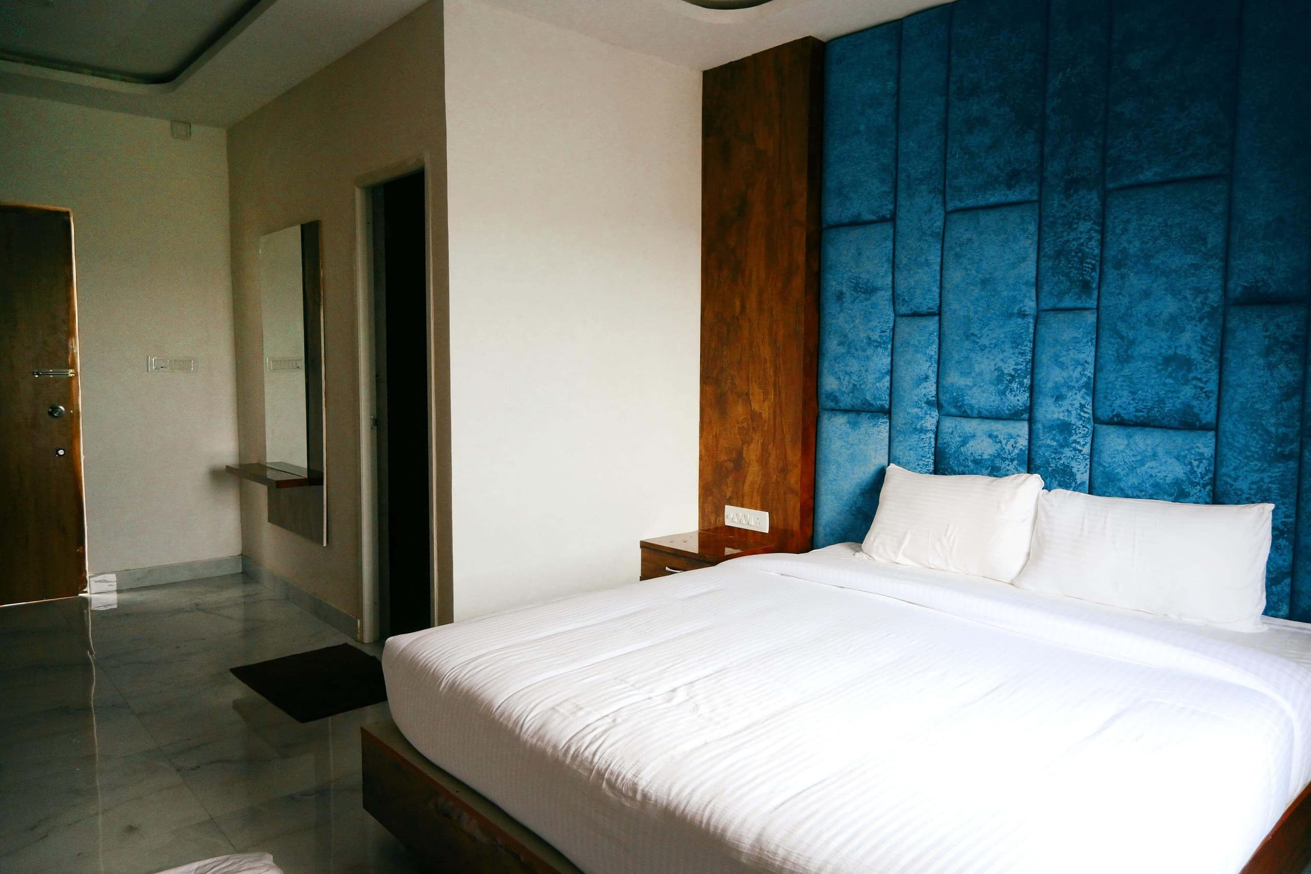 Venue: The Garden Asia Resort 