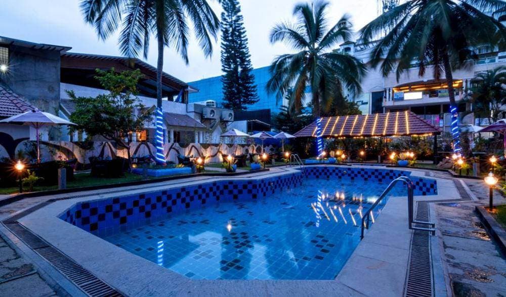 Venue: Amber Rush - By The Pool