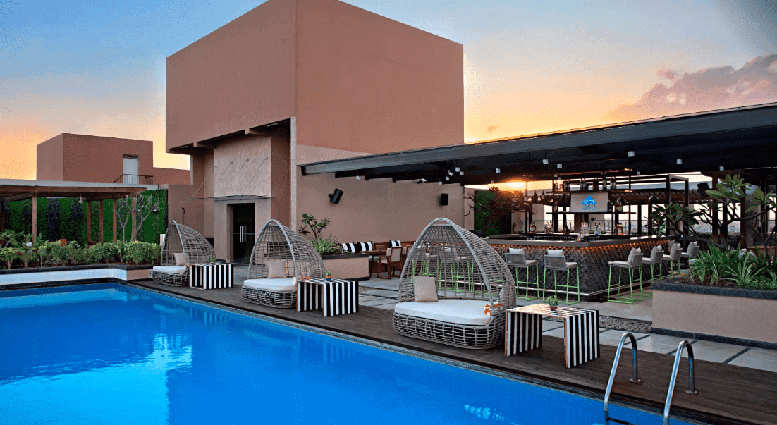 Venue: Spot 360, DoubleTree Suites by Hilton Bangalore