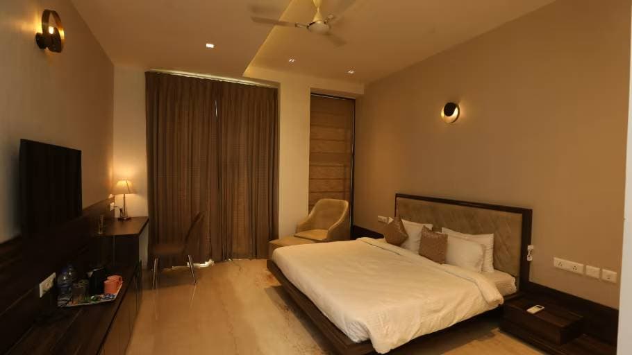 Venue: VRR Astoria Resort & Convention Center