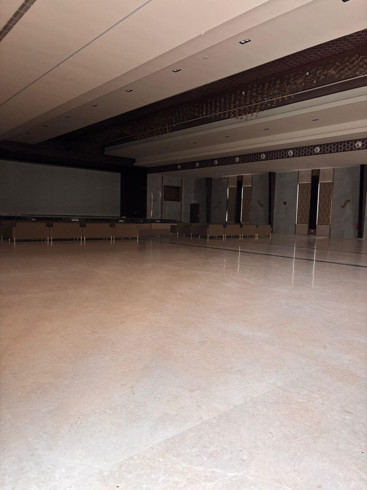 Venue: VRR Astoria Resort & Convention Center