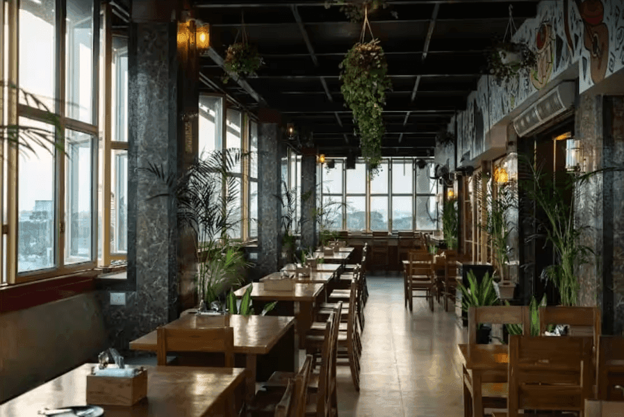 Venue: Molly's Rooftop Bar and Lounge