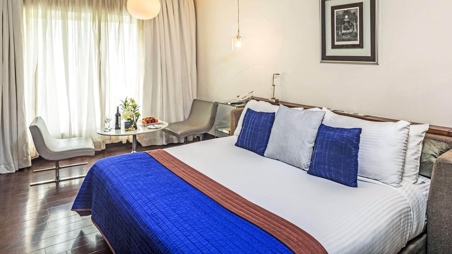 Venue: Aqua - The Park Hotel