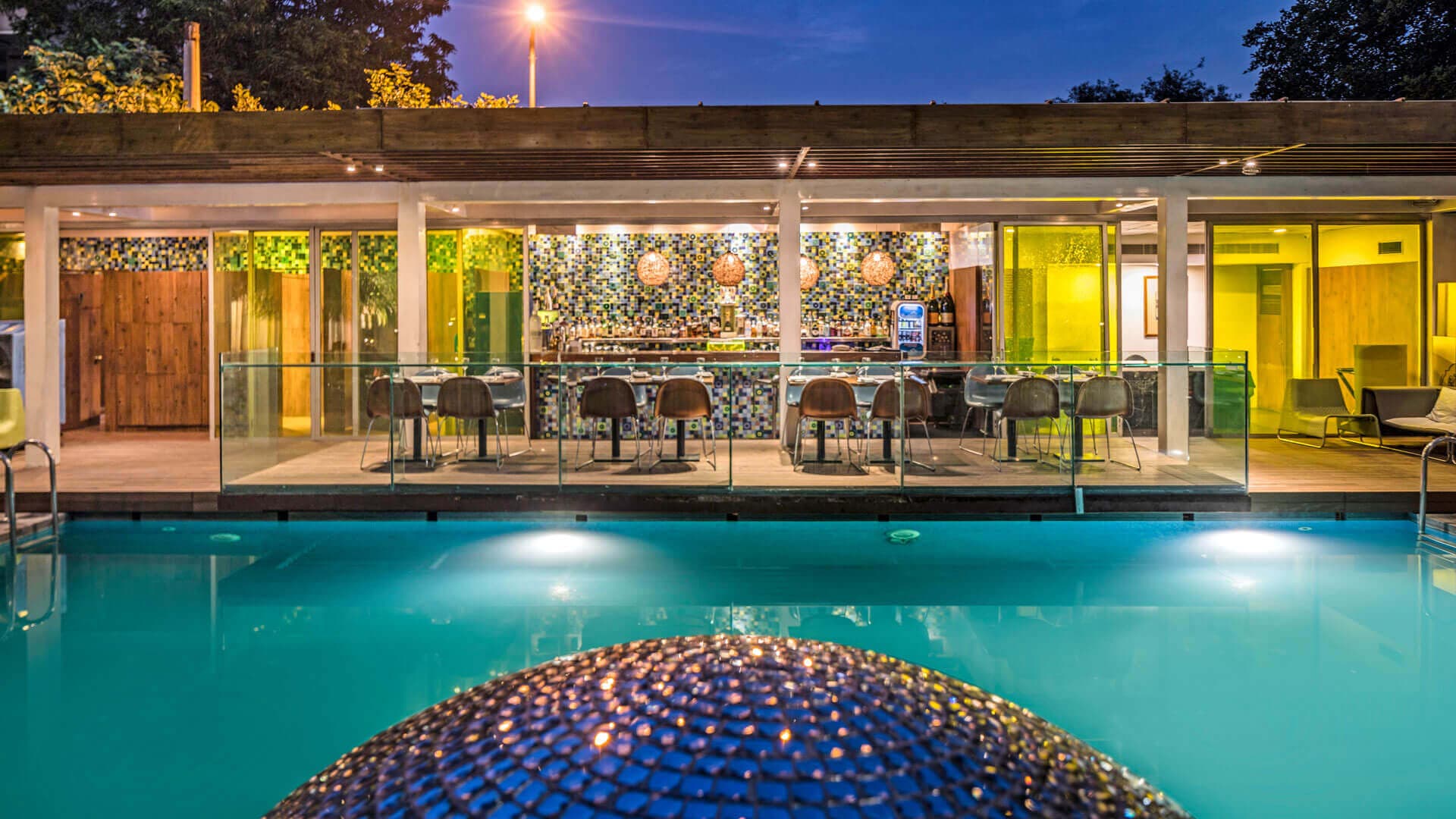 Venue: Aqua - The Park Hotel