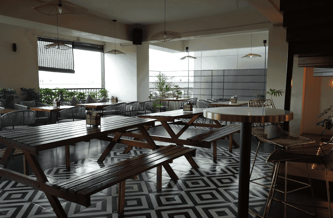 Venue: Don't Tell Mama