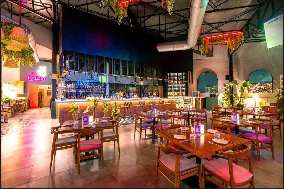 Venue: The Weekly - Brewhouse & Kitchen