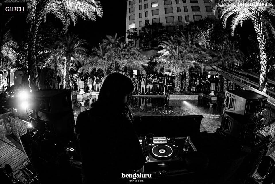 Venue: Liquid Bar, Hyatt Centric 