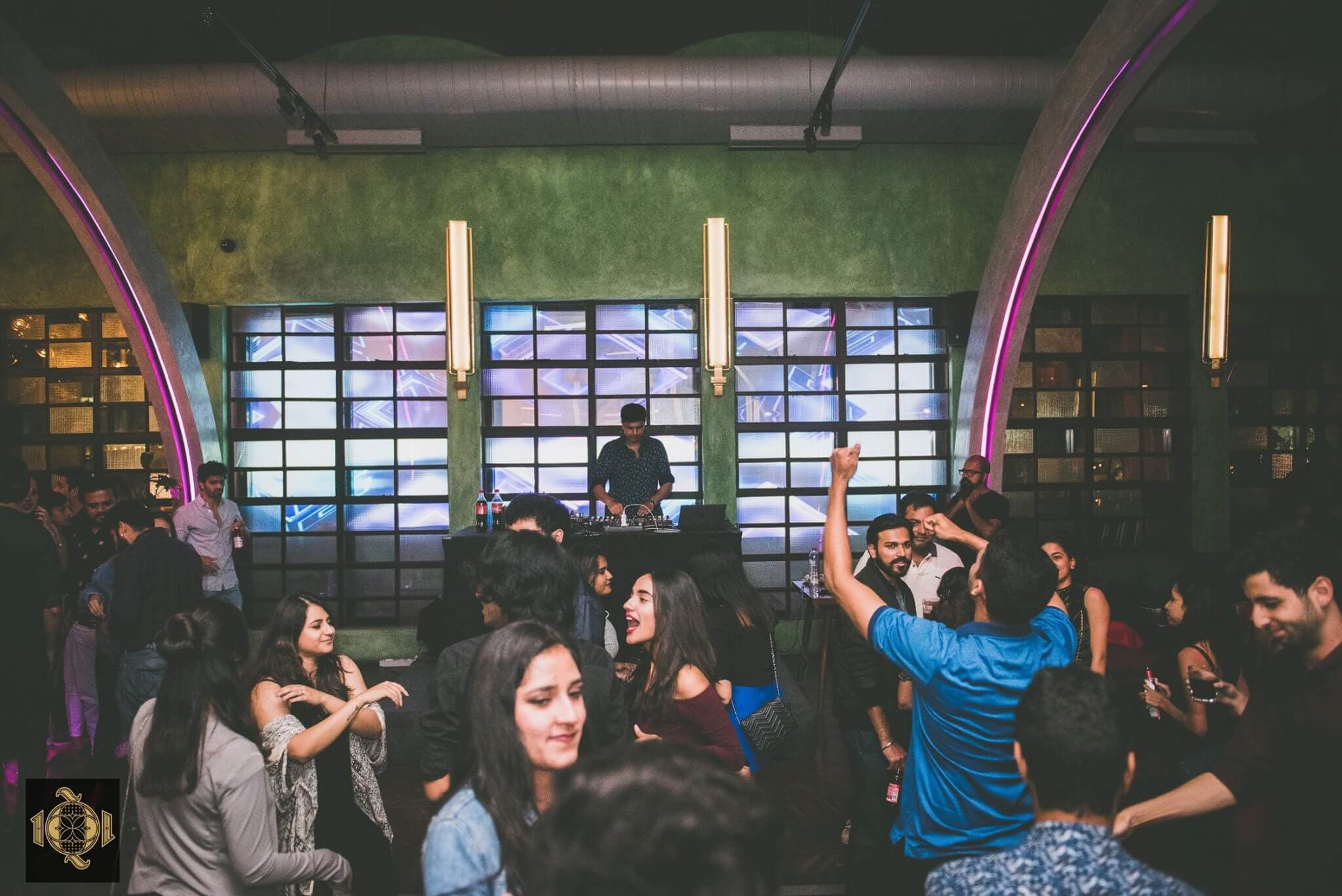 Venue: 1Q1 - Bar & Kitchen