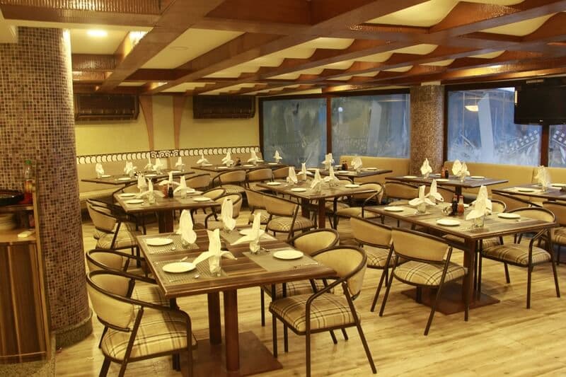 Venue: Country Club kandiwali mumbai