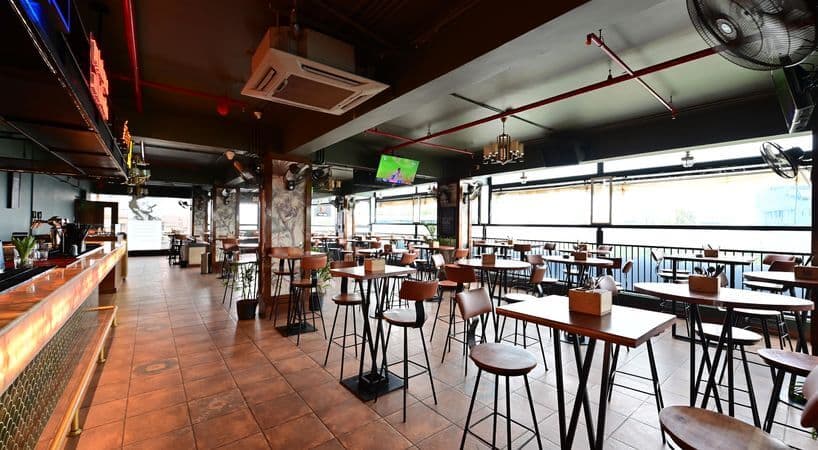 Venue: Gilly's Restobar Domlur